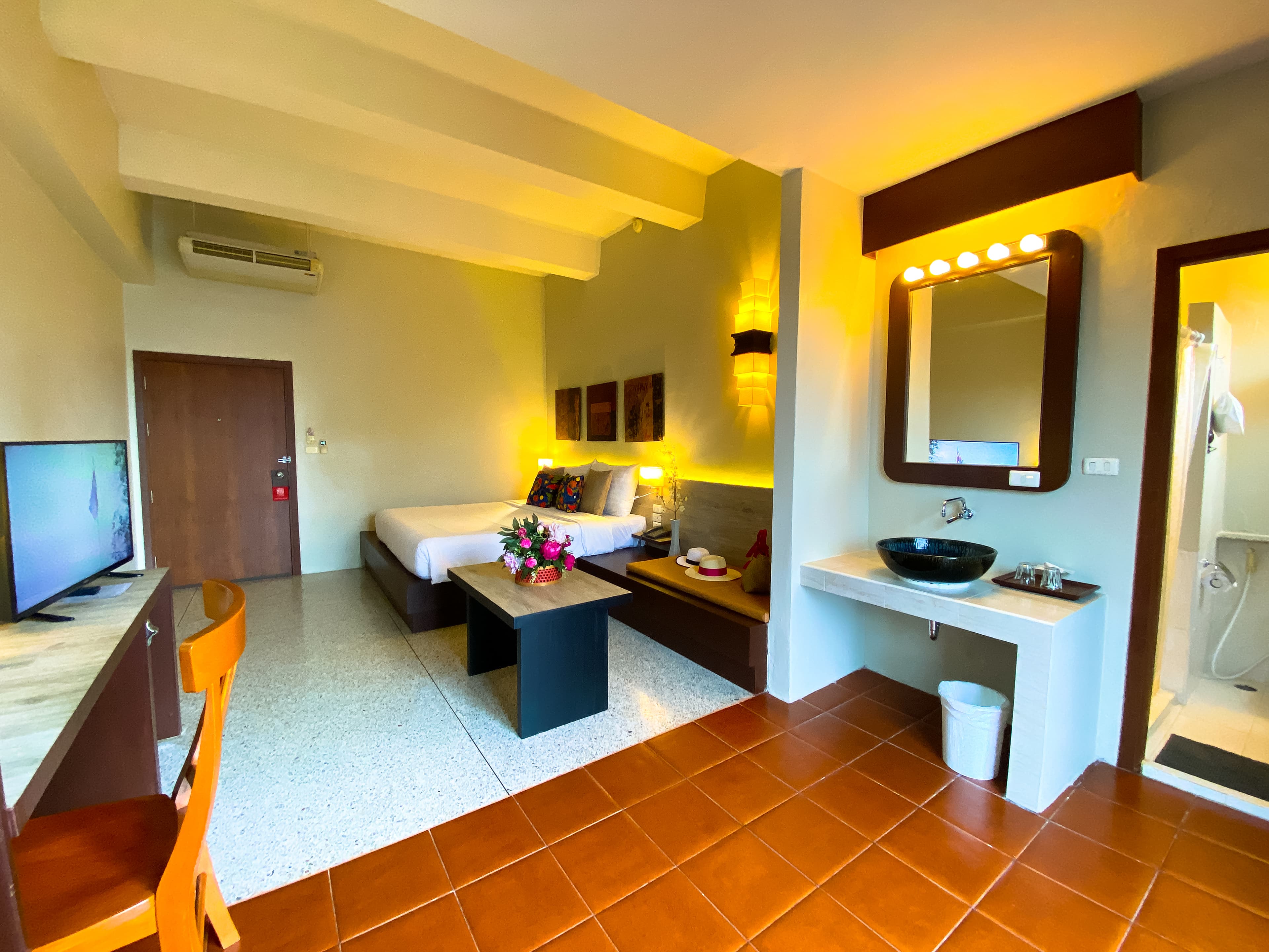 Superior Room at Sino House Phuket 2